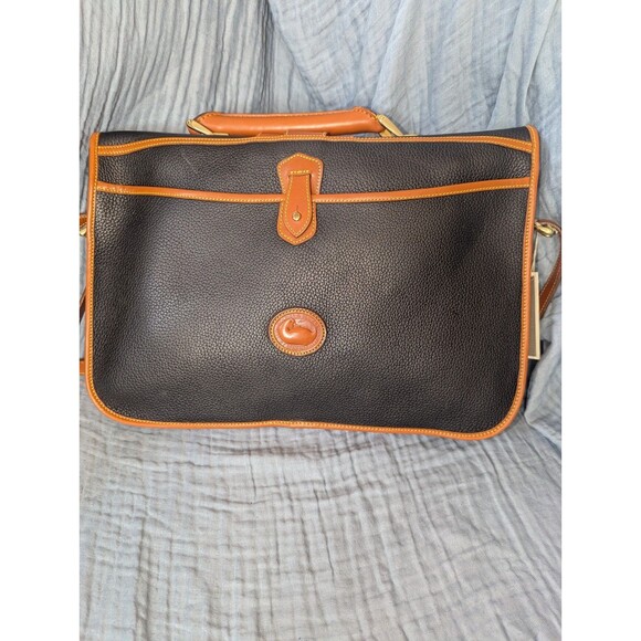 NEW RARE Dooney & Bourke Vintage Black & Tan Leather Legal Brief  Equestrian - Picture 3 of 8